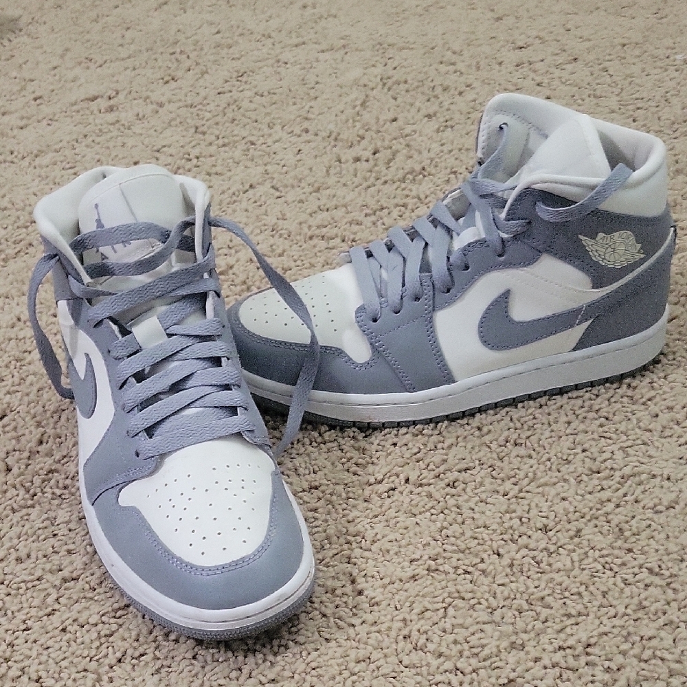 Nike High-Top Sneakers in Light Blue and White